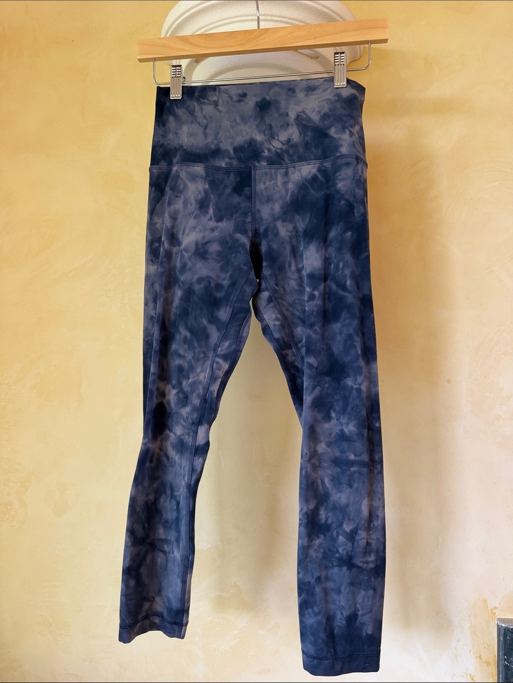 lululemon athletica women’s Align 3/4 length leggings